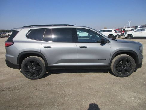 New 2026 GMC Acadia Elevation w/ Black Edition AWD/4WD image 3