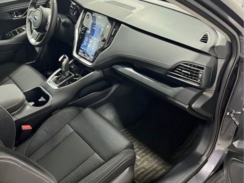 Certified 2025 Subaru Outback Premium w/ Popular Package #1A image 17