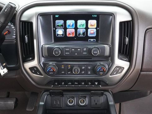 Used 2017 Chevrolet Silverado 2500 LTZ w/ Duramax Plus Package AWD/4WD image 18