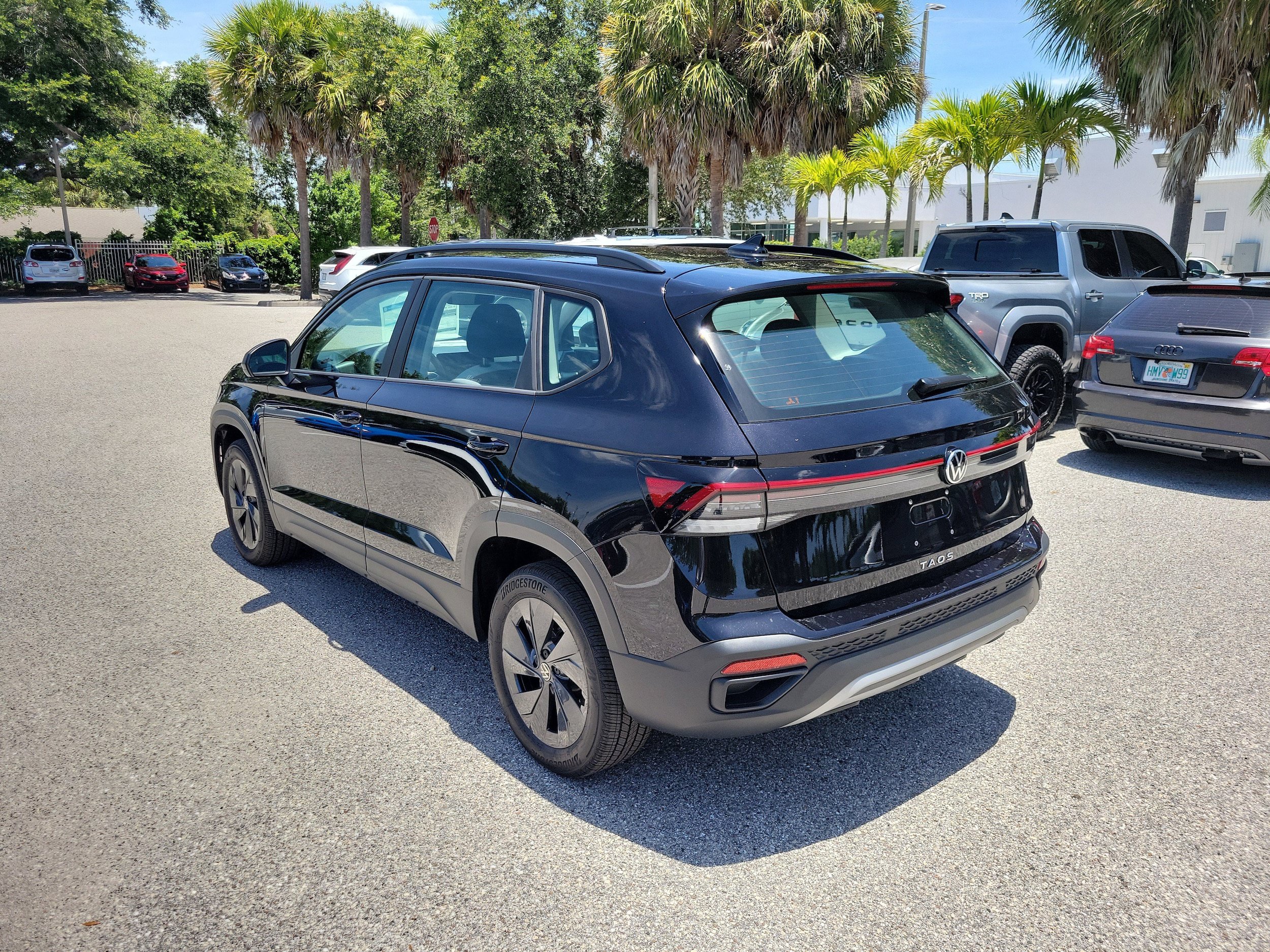 New 2026 Volkswagen Taos S FWD image 6