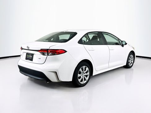 Used 2024 Toyota Corolla LE FWD image 9