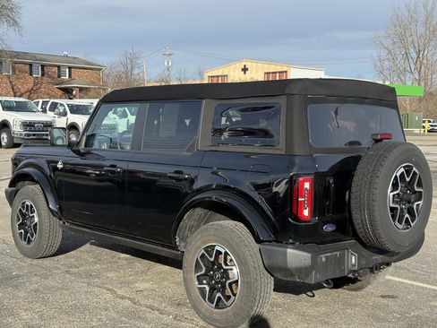 Certified 2023 Ford Bronco Outer Banks image 4