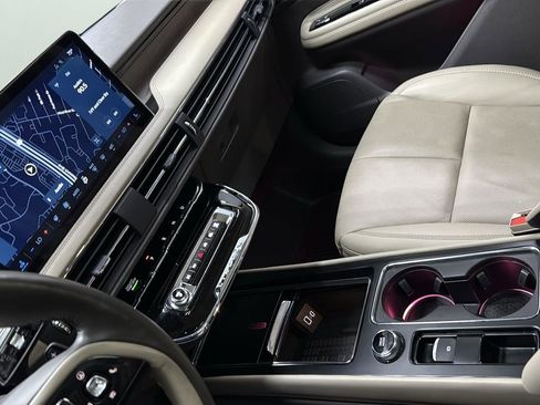 Used 2024 Lincoln Corsair Reserve w/ Equipment Group 201A image 21