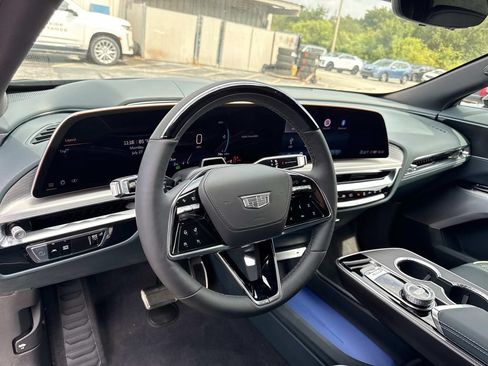 New 2026 Cadillac Lyriq Signature Luxury w/ Nappa Leather Package RWD image 33
