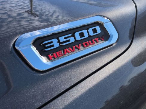 Certified 2019 RAM 3500 Laramie image 12