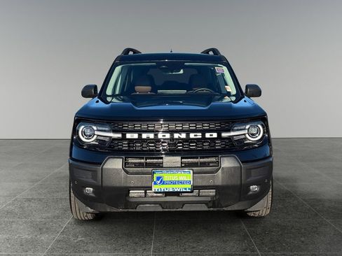 Used 2025 Ford Bronco Sport Outer Banks w/ Outer Banks Tech Package+ image 2