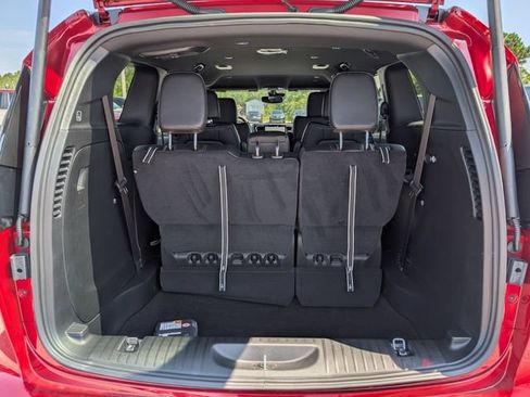 New 2027 Chrysler Pacifica Select FWD image 27