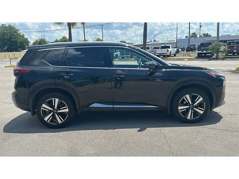 Used 2022 Nissan Rogue Platinum w/ Head-Up Display Package FWD image 7