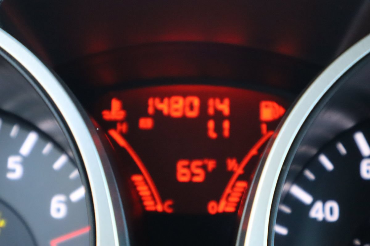 Used 2012 Nissan Juke SV AWD/4WD image 45
