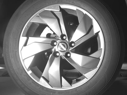 Used 2025 Nissan Rogue SV image 15