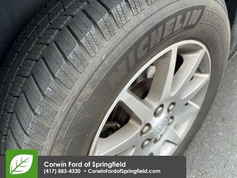 Used 2017 Buick Enclave Leather image 19