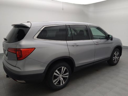 Used 2018 Honda Pilot EX image 10