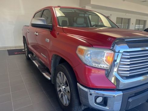 Used 2017 Toyota Tundra Limited w/ Limited Premium Package RWD image 4