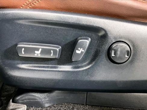 Used 2021 Toyota 4Runner Limited AWD/4WD image 64