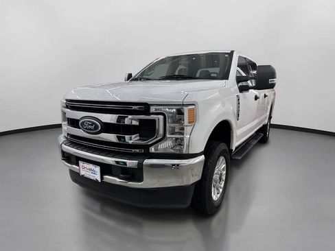 Used 2021 Ford F250 XLT w/ Snow Plow Prep Package AWD/4WD image 4