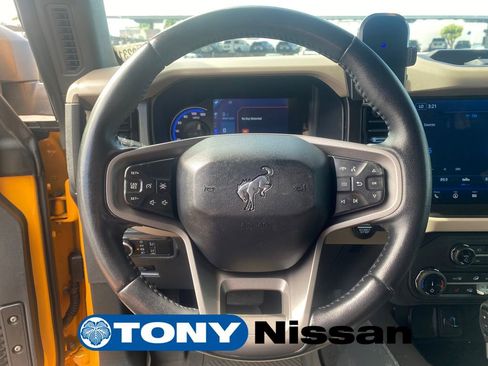 Used 2022 Ford Bronco Wildtrak AWD/4WD image 32