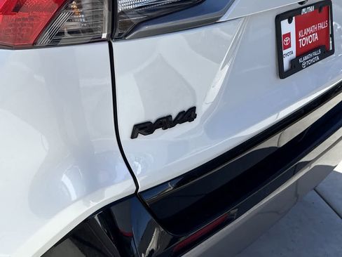 Used 2023 Toyota RAV4 XSE image 9