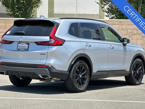 Used 2025 Honda CR-V Sport image 4