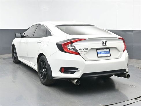Used 2017 Honda Civic EX-L image 7