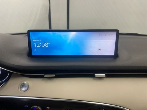 Used 2023 Genesis GV70 2.5T w/ Select Package image 30