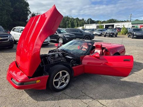 Used 1991 Chevrolet Corvette Convertible image 35