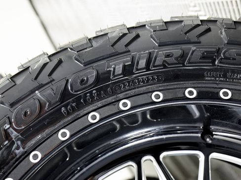 Used 2026 GMC Sierra 2500 Denali Ultimate image 56