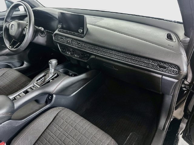 Certified 2024 Honda HR-V Sport image 31