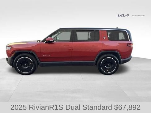 Used 2025 Rivian R1S Adventure Dual AWD/4WD image 5