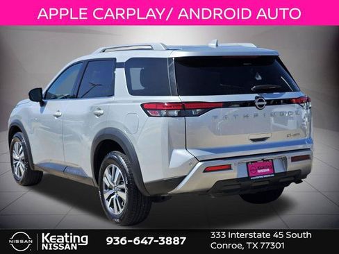 Certified 2025 Nissan Pathfinder SL AWD/4WD image 5