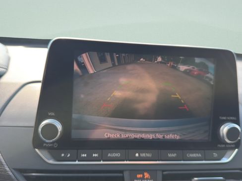 Used 2019 Nissan Altima 2.5 SL FWD image 25