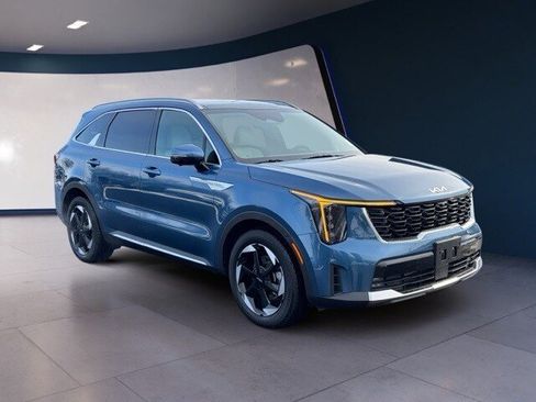 Certified 2025 Kia Sorento SX Prestige image 7