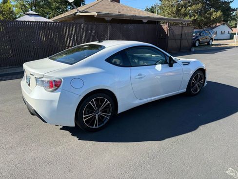 Used 2013 Subaru BRZ Premium image 4