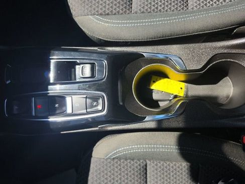Used 2023 Chevrolet Bolt EUV LT w/ Driver Confidence Package FWD image 15