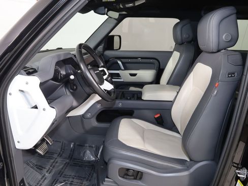 Used 2023 Land Rover Defender 90 X-Dynamic SE AWD/4WD image 12
