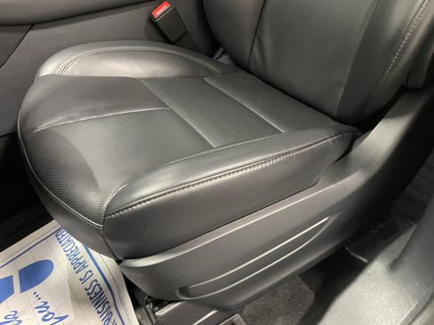 Used 2025 Lincoln Aviator AWD w/ Jet Appearance Package image 21