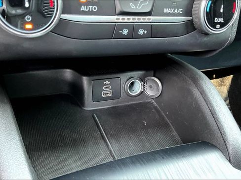 Certified 2025 Ford Escape Active FWD image 18