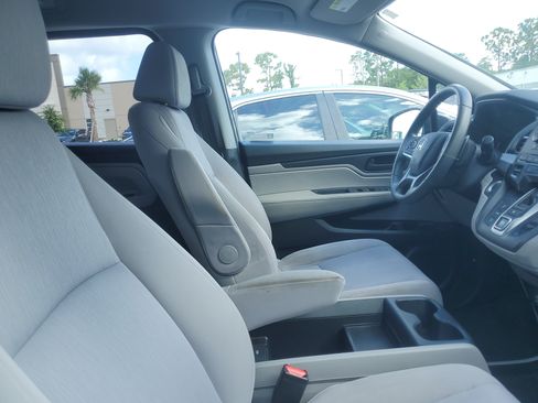 Used 2020 Honda Odyssey LX image 9