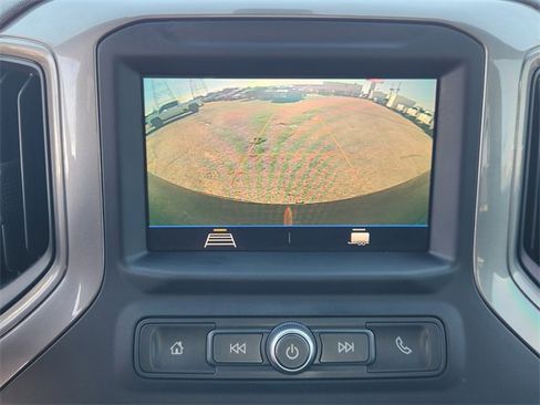 Used 2021 Chevrolet Silverado 1500 Custom Trail Boss w/ LPO, Dark Essentials Package image 17