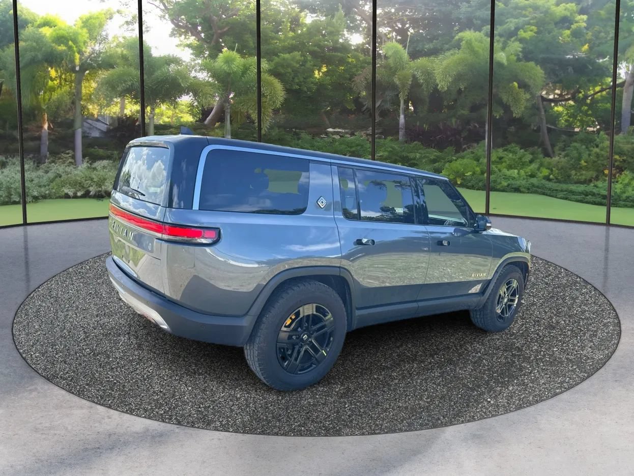 Used 2023 Rivian R1S Adventure Quad AWD/4WD image 5