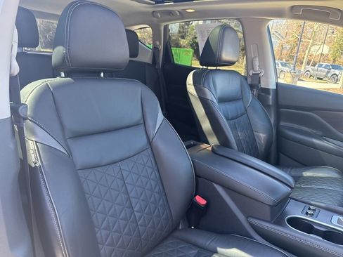 Used 2019 Nissan Murano Platinum w/ Cargo Package image 36