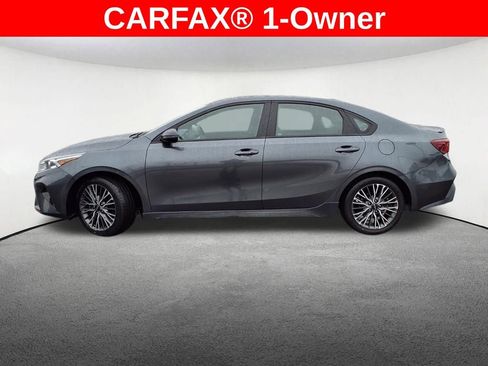 Used 2023 Kia Forte GT-Line w/ GT-Line Premium Package image 2