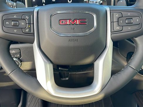 New 2026 GMC Sierra 1500 Elevation image 21