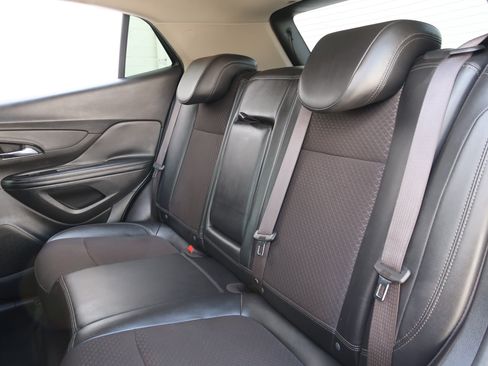 Used 2018 Buick Encore Preferred FWD image 29