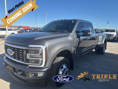 Certified 2024 Ford F350 Platinum image 1