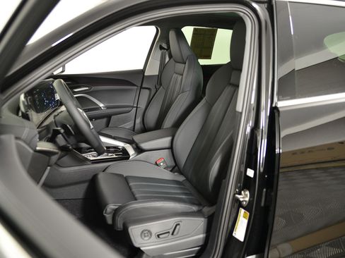 New 2025 Audi Q5 Premium Plus image 4