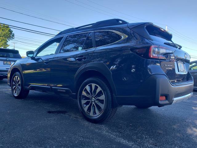 Certified 2024 Subaru Outback Limited AWD/4WD image 6