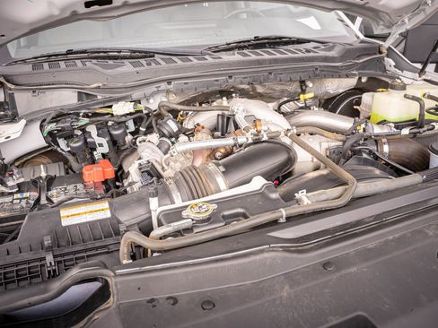 Used 2024 Ford F250 XLT w/ FX4 Off-Road Package image 33