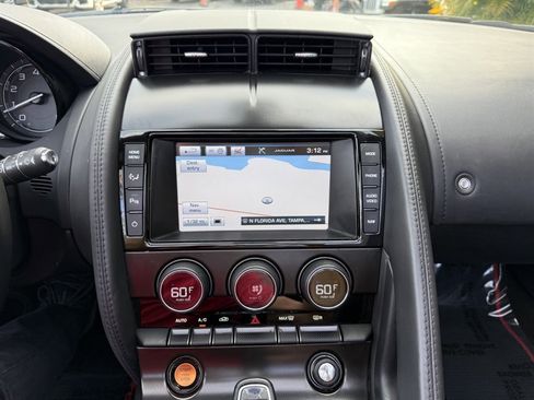 Used 2015 Jaguar F-TYPE S image 29
