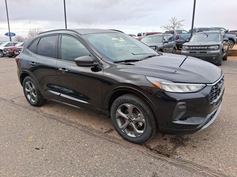 Used 2024 Ford Escape ST-Line image 7