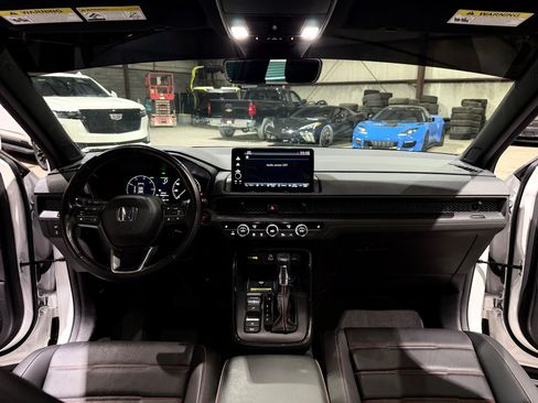 Used 2025 Honda CR-V Sport-L image 28